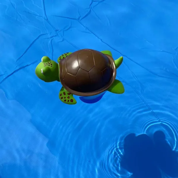 Pool Chlorine Floater Floating Chlorine Dispenser Turtle Shape Chlorine Tablet Floater Pool Chlorinator Floater for Pool Hot Tub - Image 3